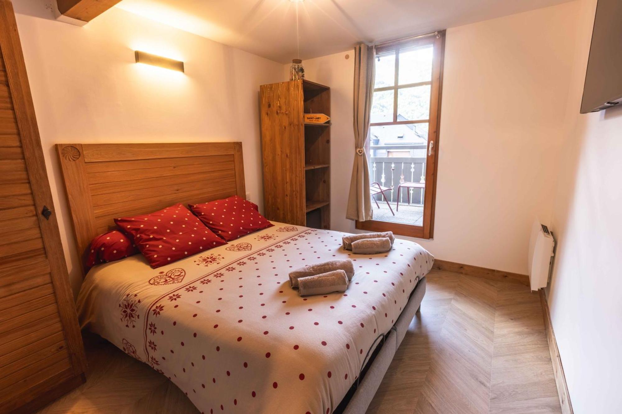 Апартаменты Le Rioumajou 2 - Grand T4 - Piscine - Centre St Lary Сен-Лари-Сулан Экстерьер фото